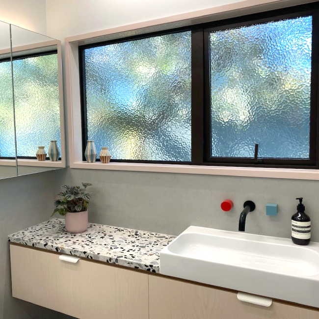 Retro Bathroom link
